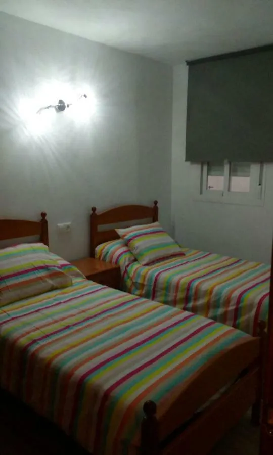 piso primera linea de playa en fuengirola recien reformado Apartamento
